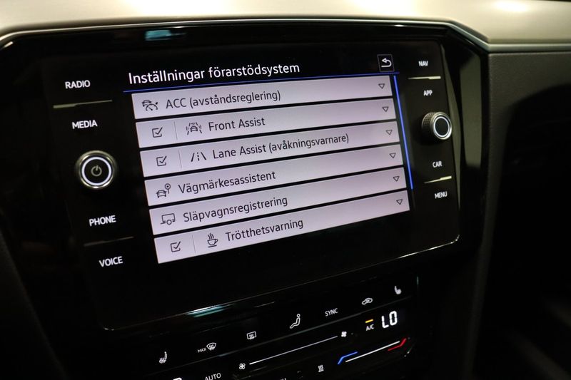 Volkswagen Passat bild 13