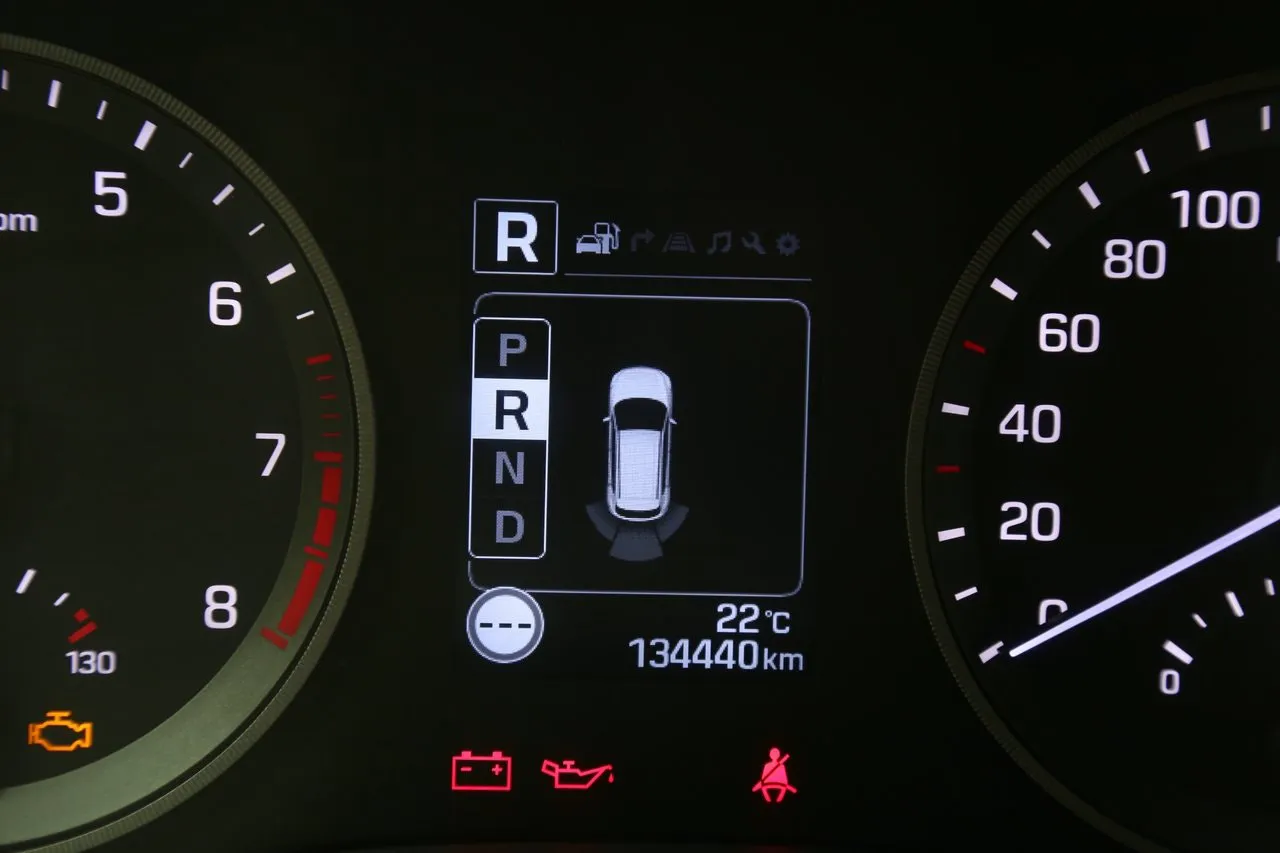 Vehicle image 20