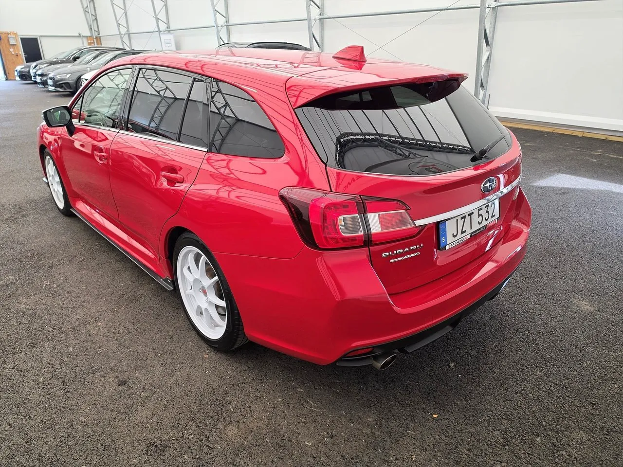 Vehicle image 6