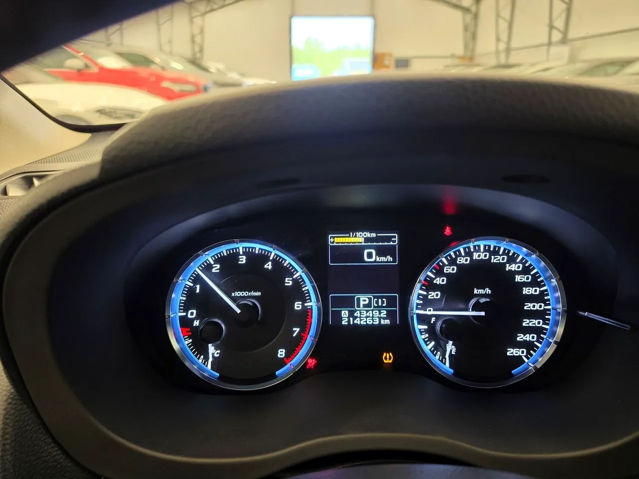 Vehicle image 21