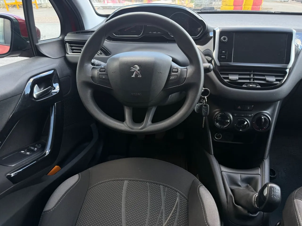 Vehicle image 8