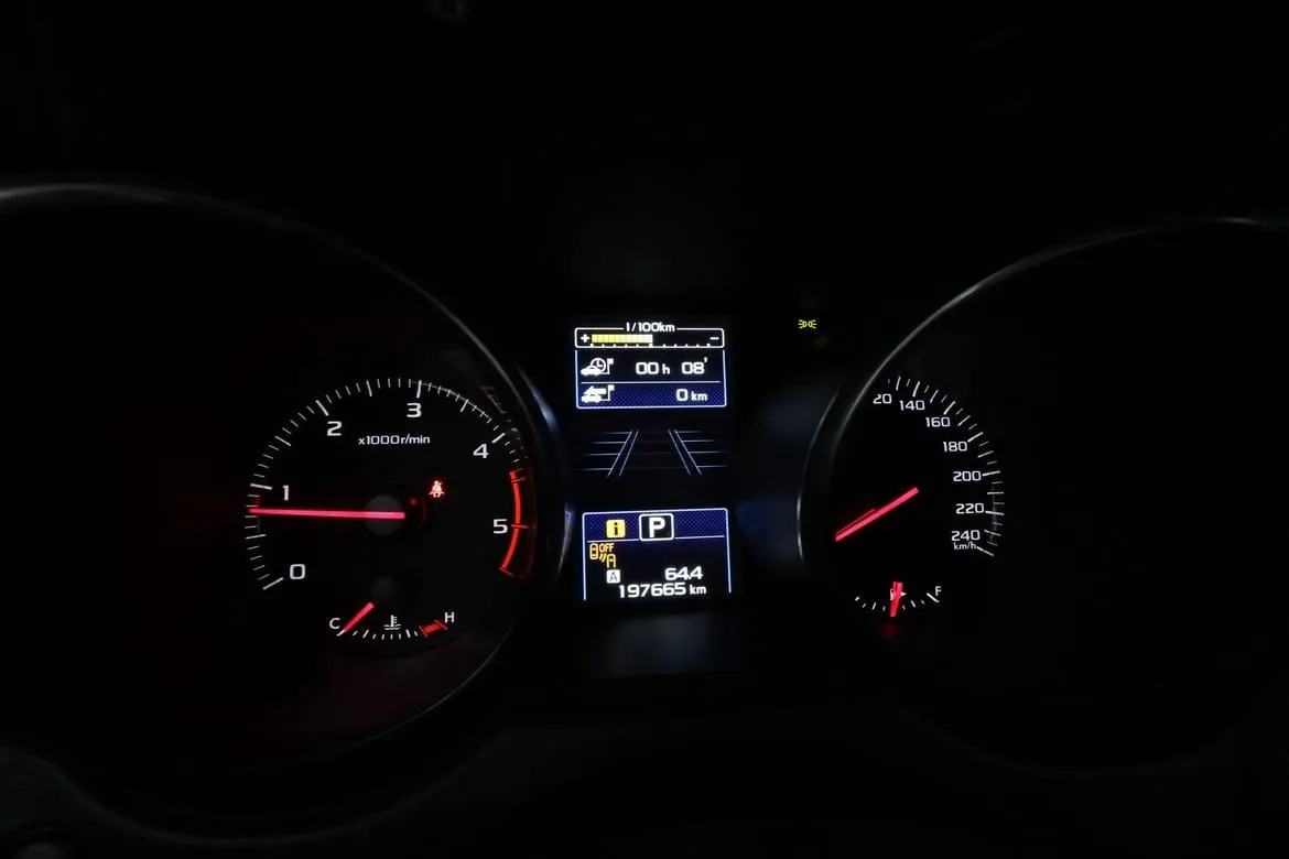 Vehicle image 20