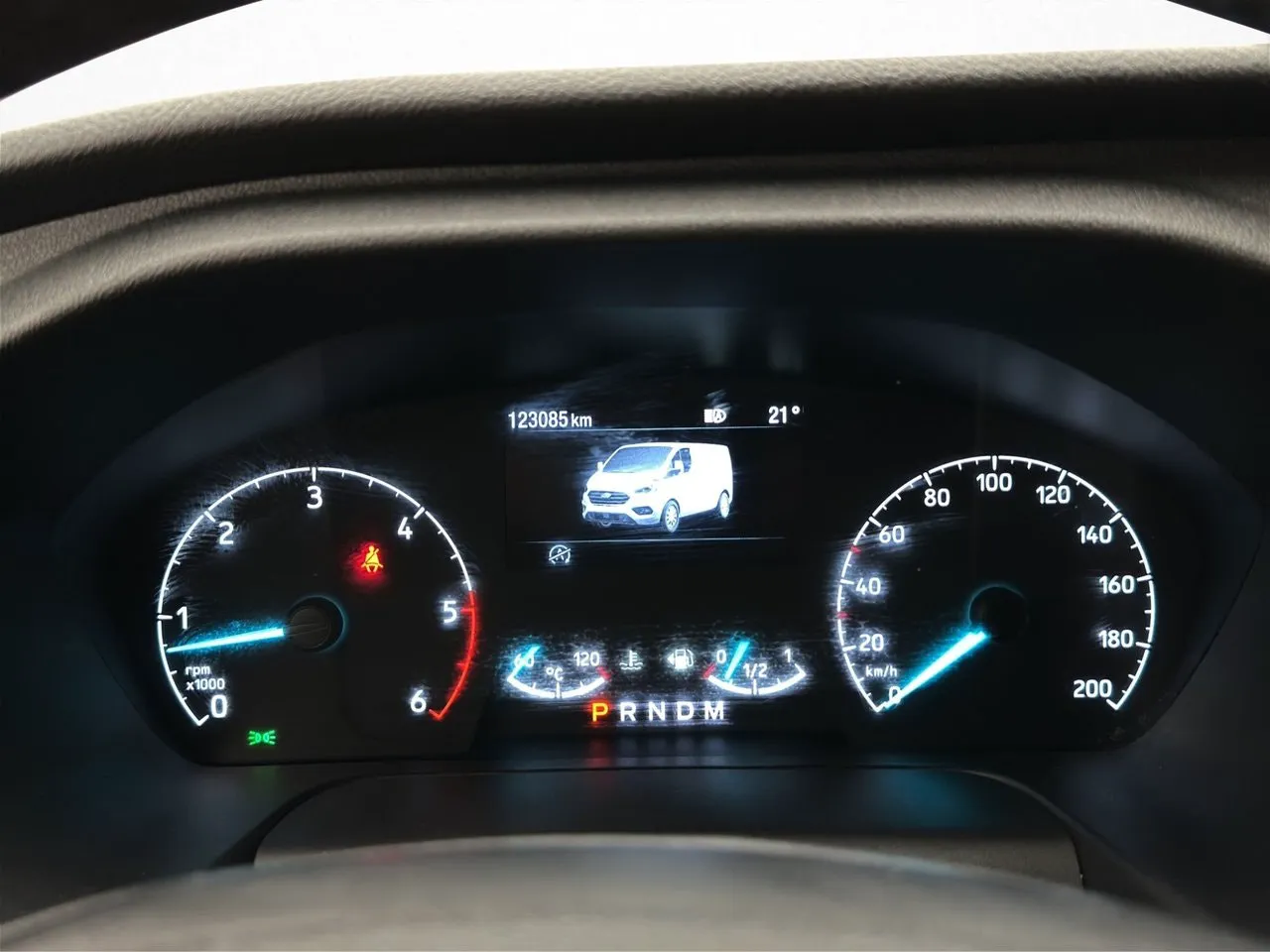 Vehicle image 21