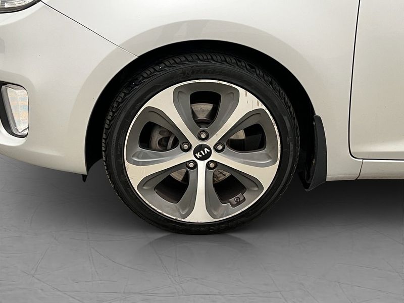 Kia Carens bild 28