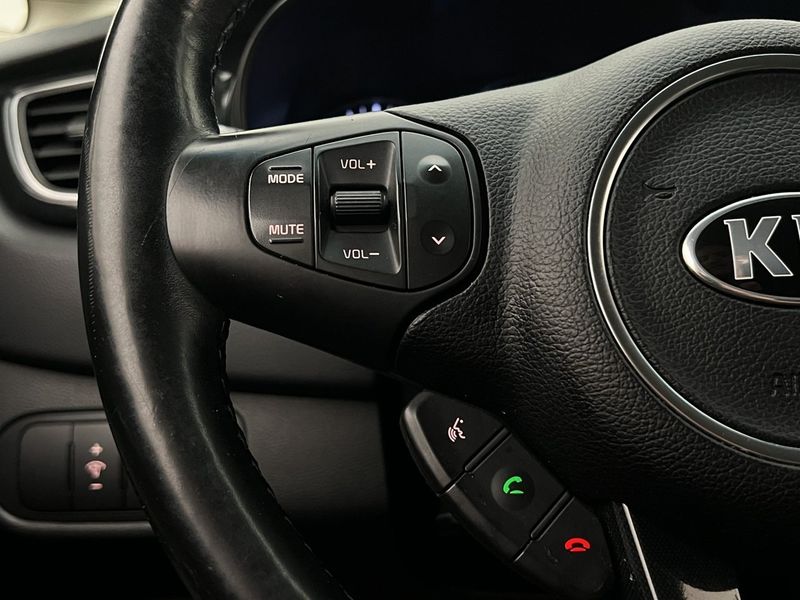 Kia Carens bild 24