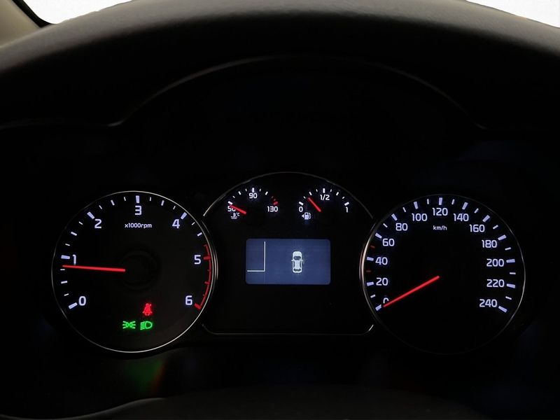 Kia Carens bild 19