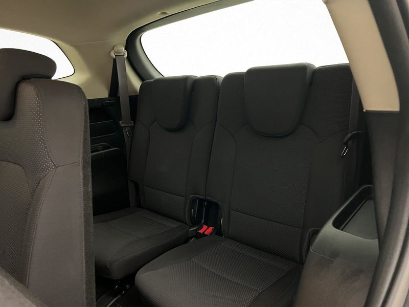 Kia Carens bild 17