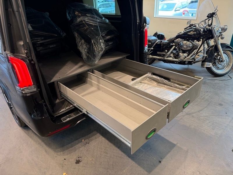 Mercedes V300 bild 24
