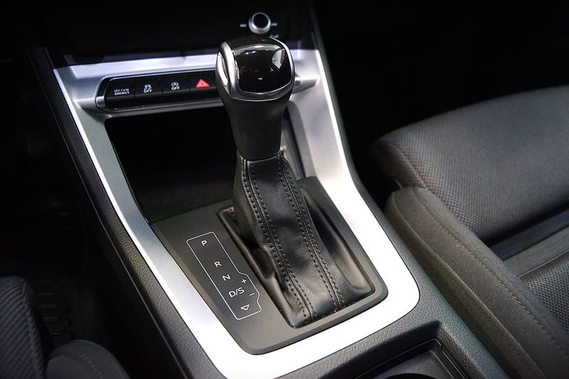 Audi Q3 bild 12