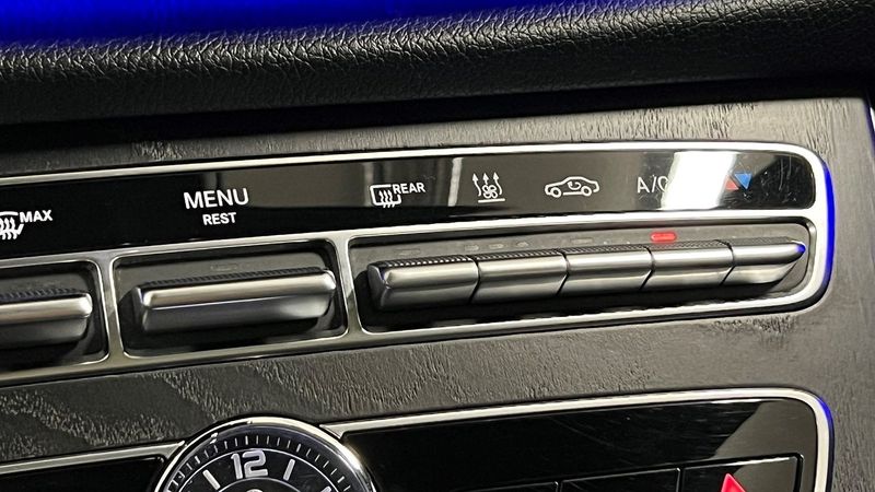 Mercedes E220 bild 18