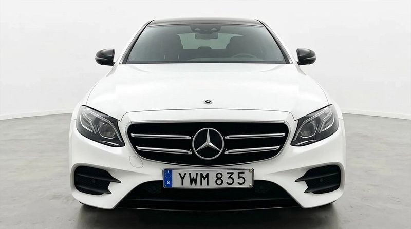 Mercedes E220 bild 2