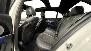 Mercedes E220 bild 12