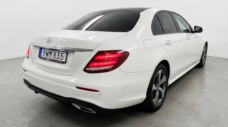 Mercedes E220 bild 4