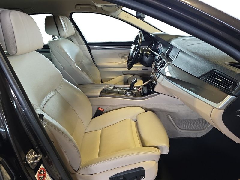 BMW 530 bild 13