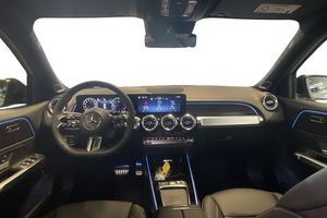 Mercedes GLB220 bild 3
