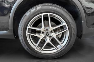 Mercedes GLC220 bild 9