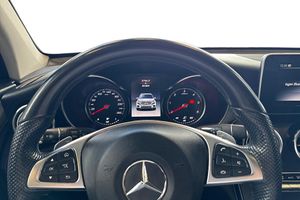 Mercedes GLC220 bild 13