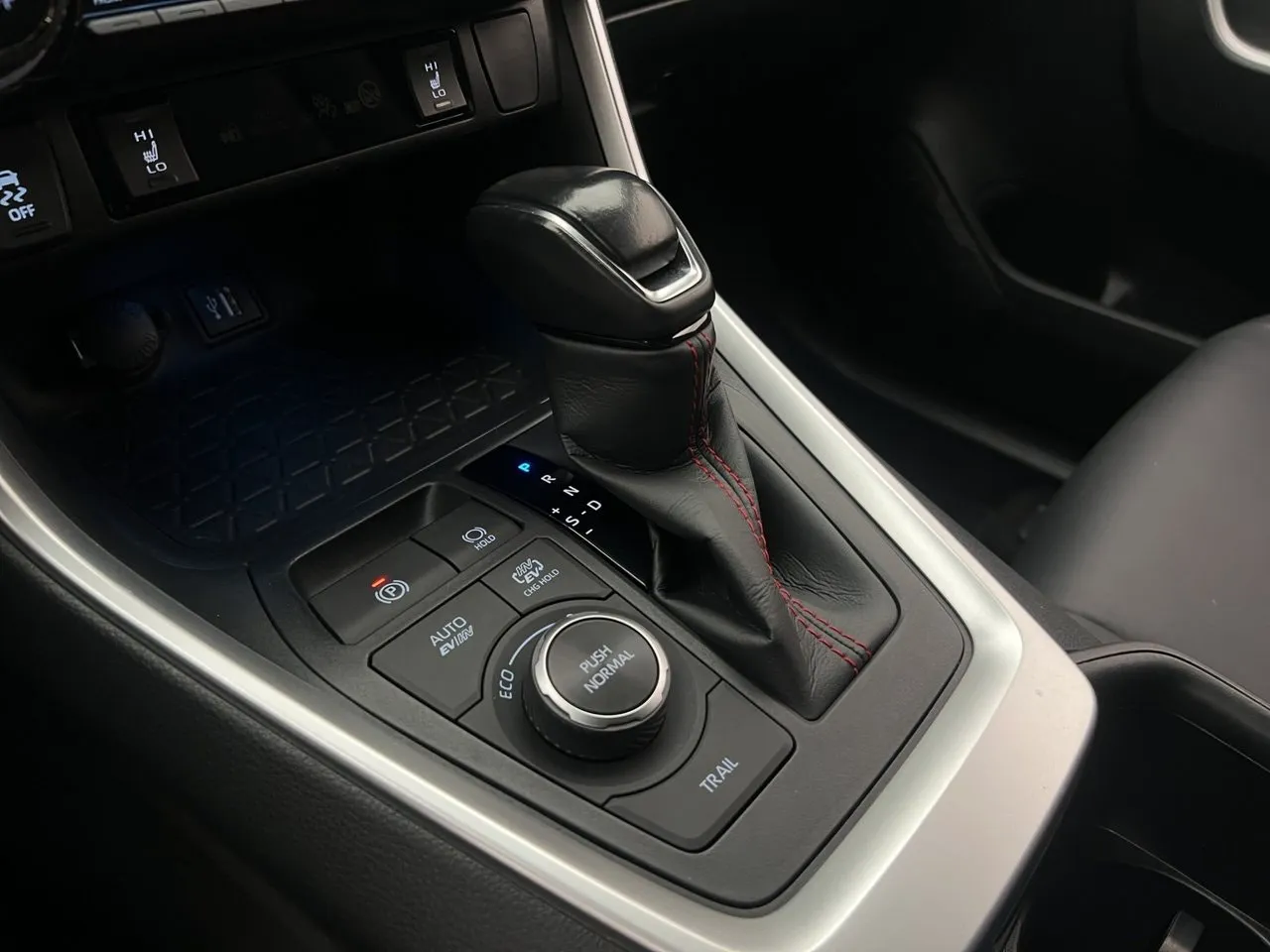 Vehicle image 21