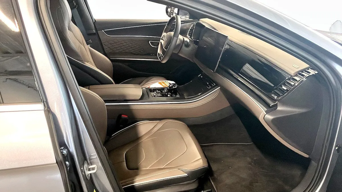 Vehicle image 2