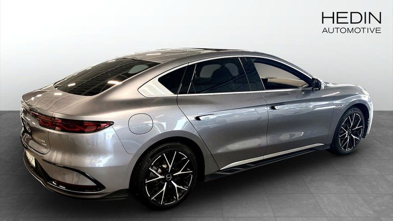 BYD Han bild 2
