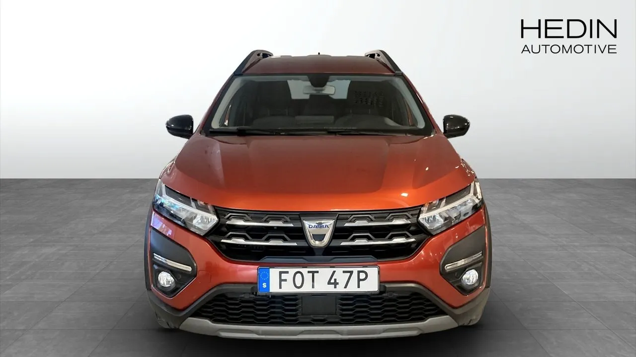 Vehicle image 7