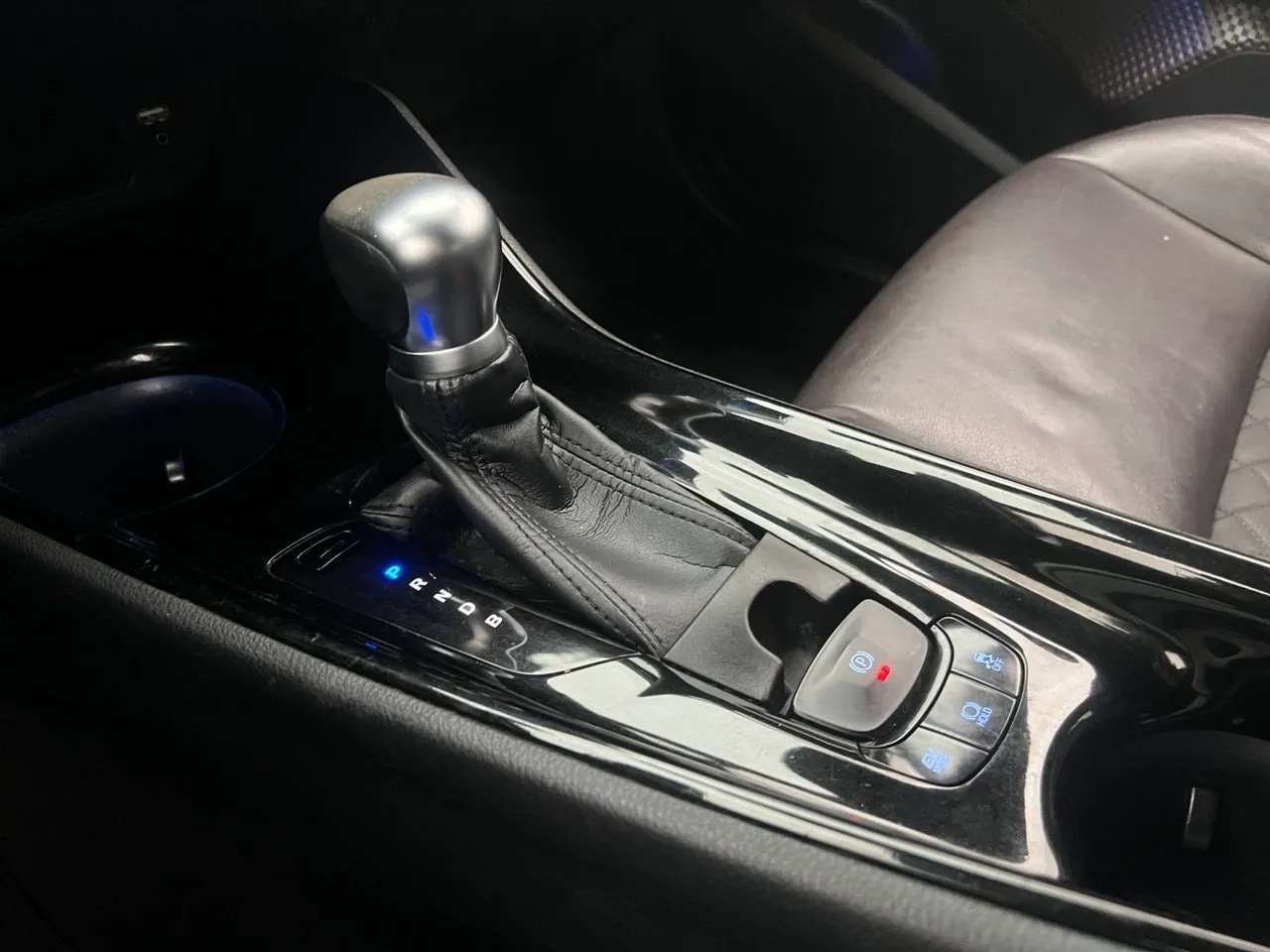 Vehicle image 20