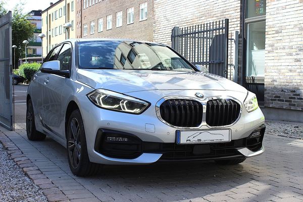 BMW 118 I 140hk Steptronic Sport line Euro 6 - 2020