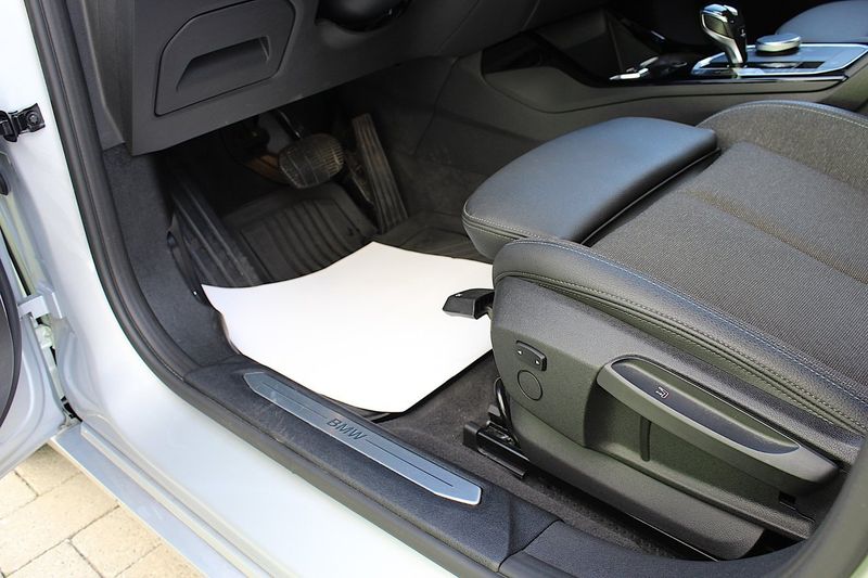 BMW 118 bild 19