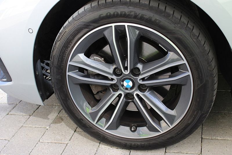 BMW 118 bild 11