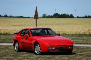 Porsche 944 bild 2