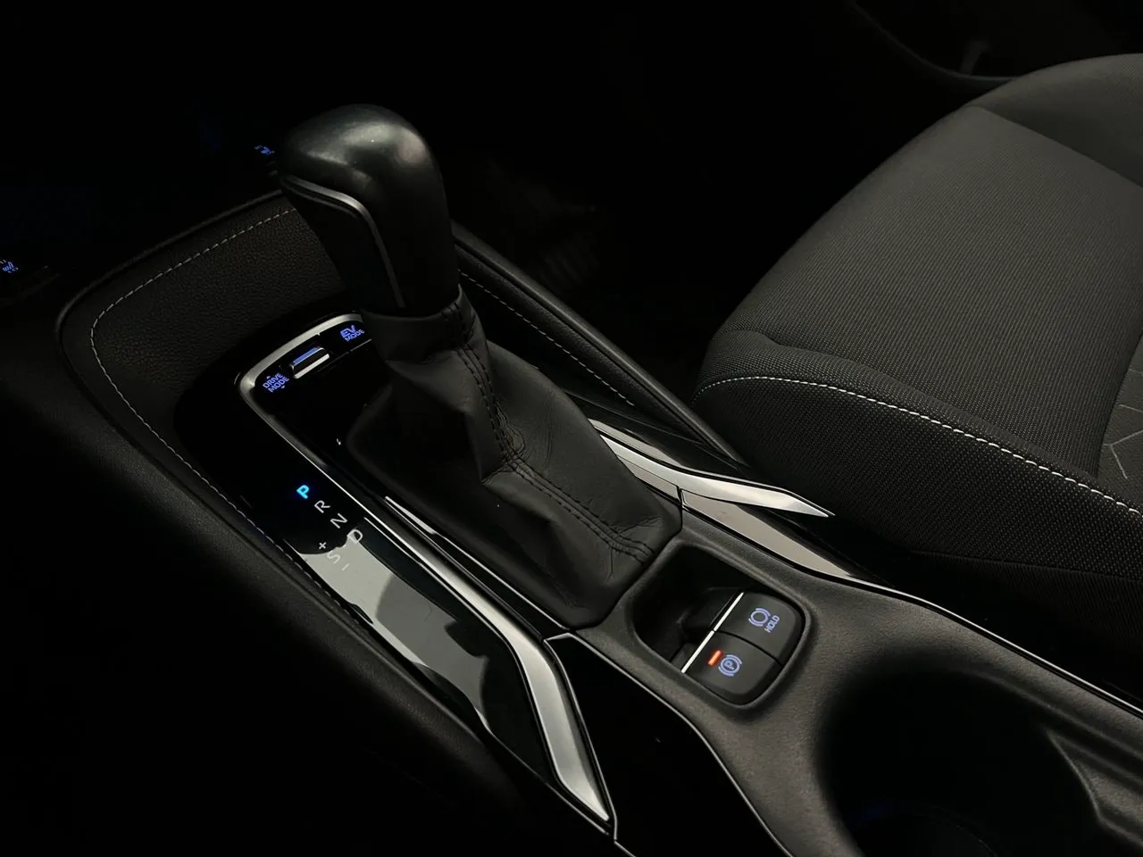 Vehicle image 21