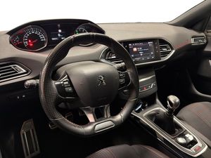 Peugeot 308 SW bild 8