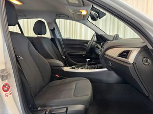 BMW 118 bild 9