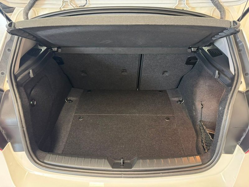 BMW 118 bild 27