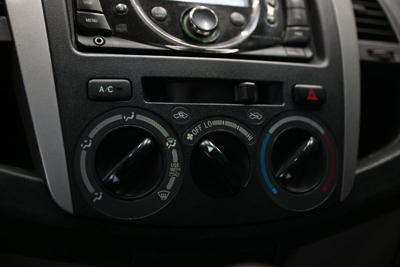 Toyota Hilux bild 23