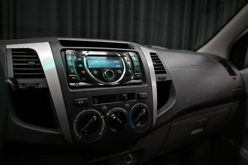Toyota Hilux bild 15