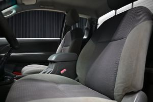 Toyota Hilux bild 19