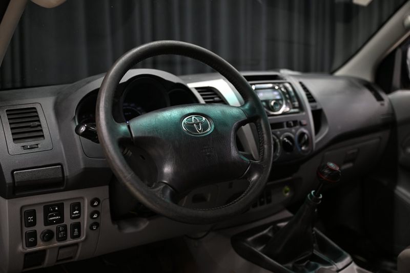 Toyota Hilux bild 14