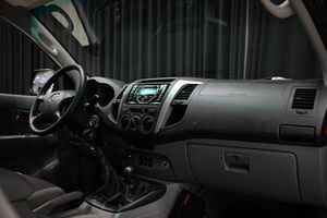 Toyota Hilux bild 25