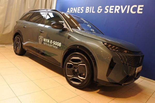 Peugeot e-5008 GT Business FD Demobil SoV/MOMS - 2024