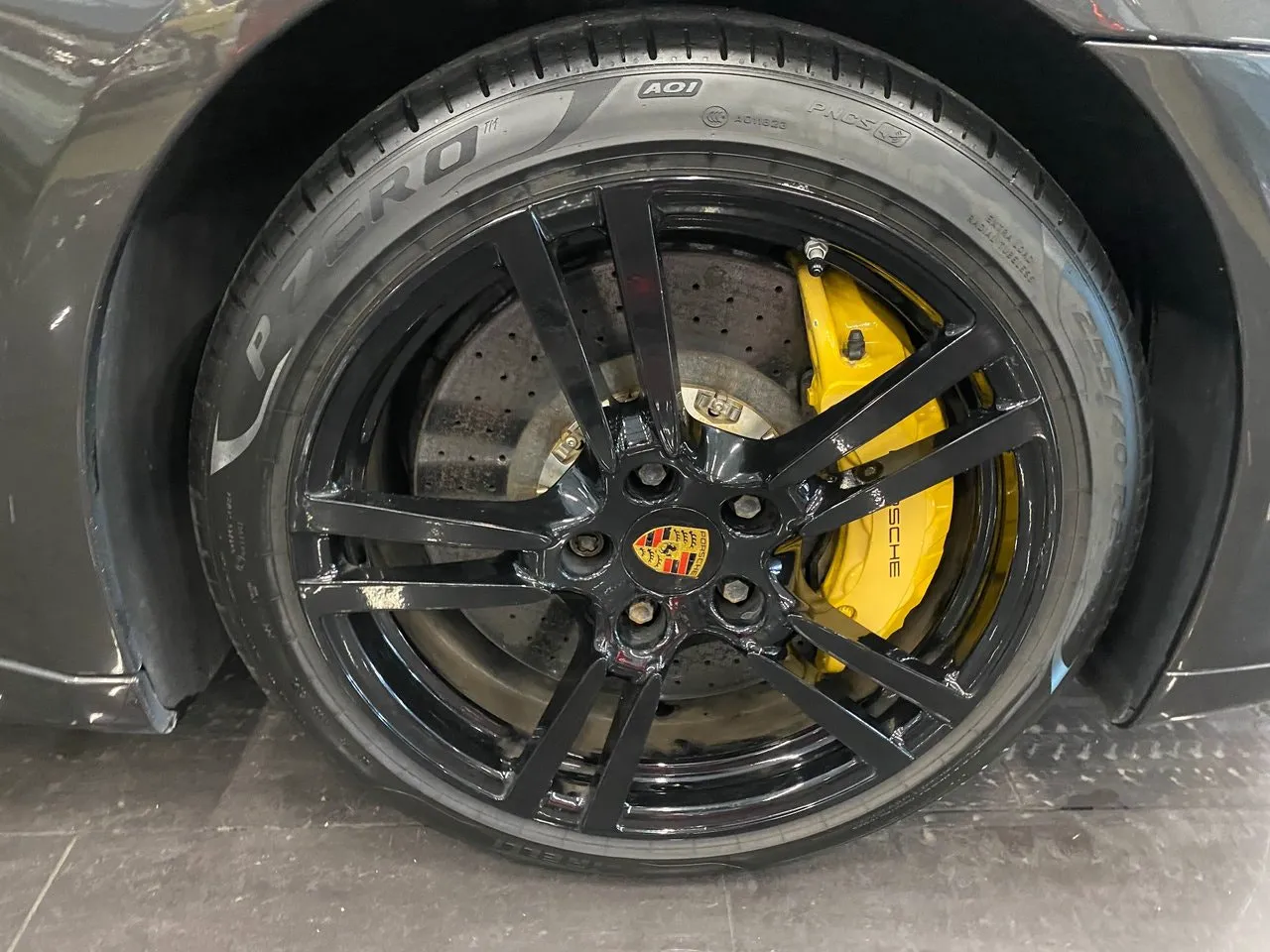 Vehicle image 20