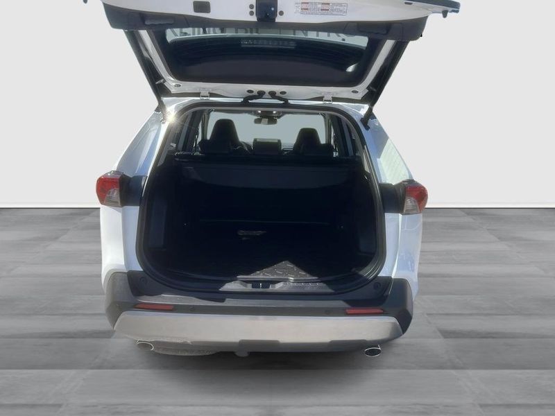 Toyota RAV4 bild 10