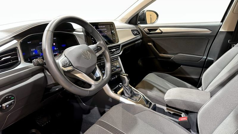 Volkswagen T-Roc bild 7