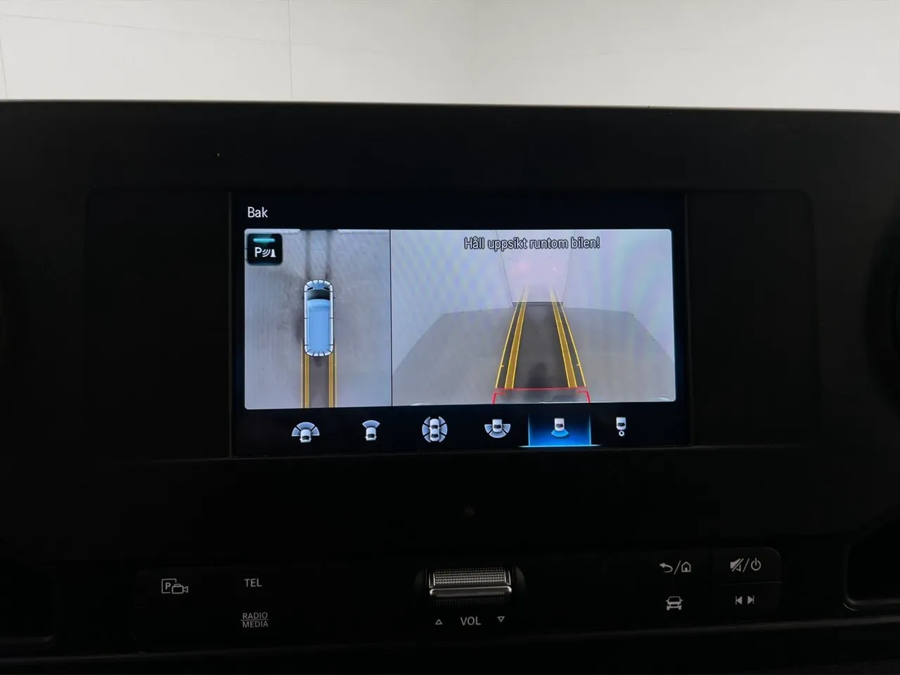 Vehicle image 21