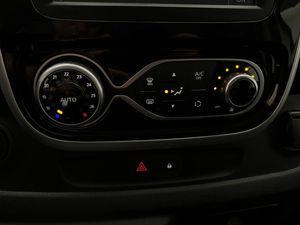 Renault Trafic bild 26