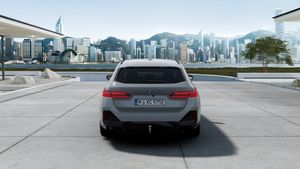 BMW i5 bild 5