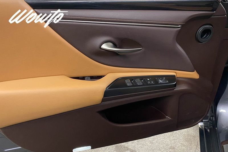 Lexus ES bild 9