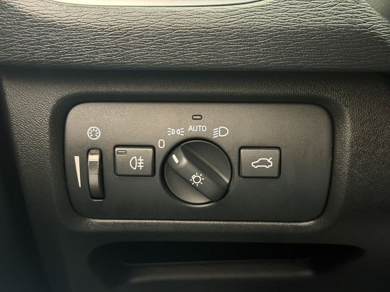 Volvo V40 bild 25