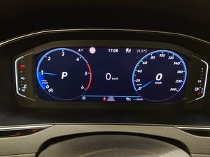 Volkswagen Passat bild 8