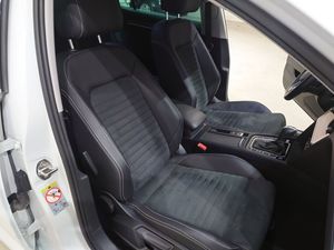 Volkswagen Passat bild 10